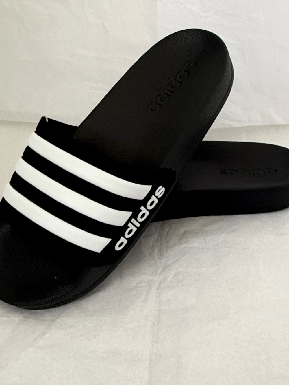 adidas Kids Adilette Shower K Slides Sandals Black White Size 4Y hockey off-ice
